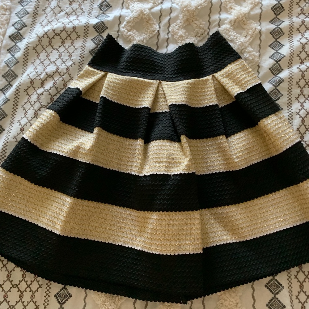 Gold and black striped skirt